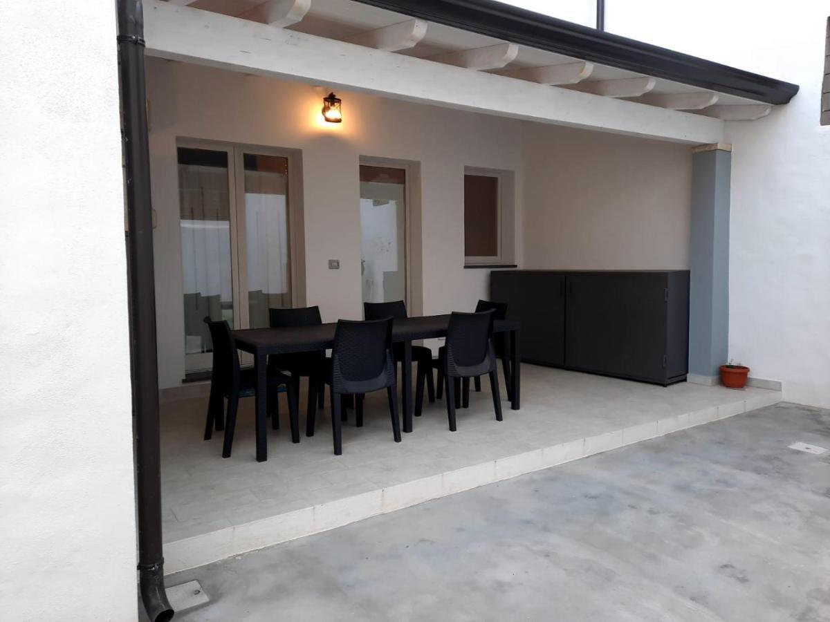 Appartamento Su Palazzina Storica In Centro A ซานตันตีโอโก ภายนอก รูปภาพ